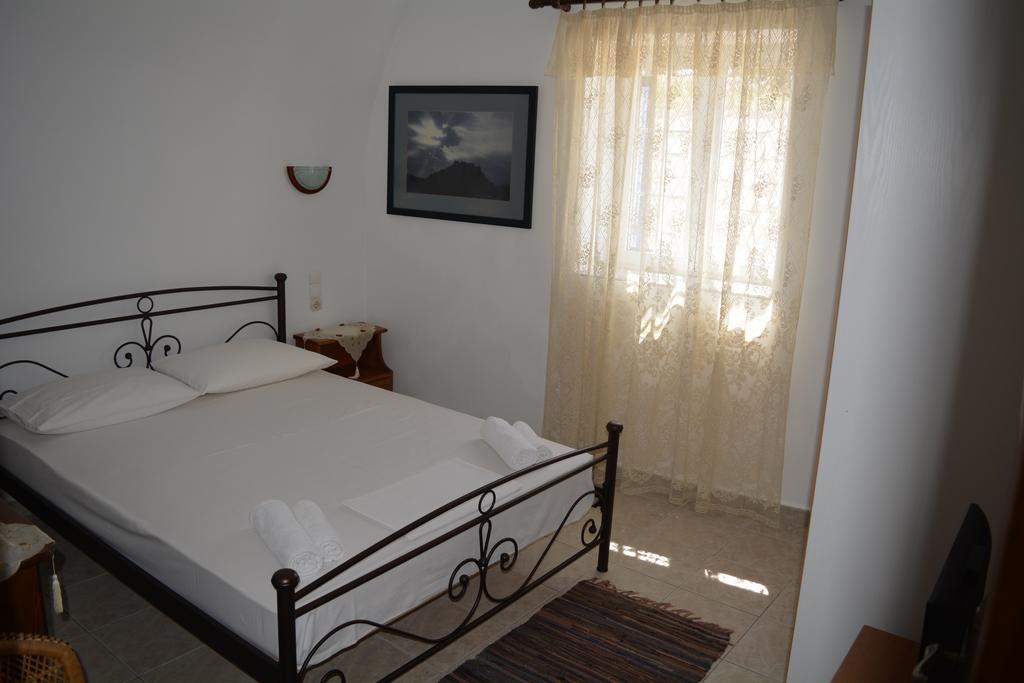 Volta Stonehouse Apartments Fratsia Exterior photo